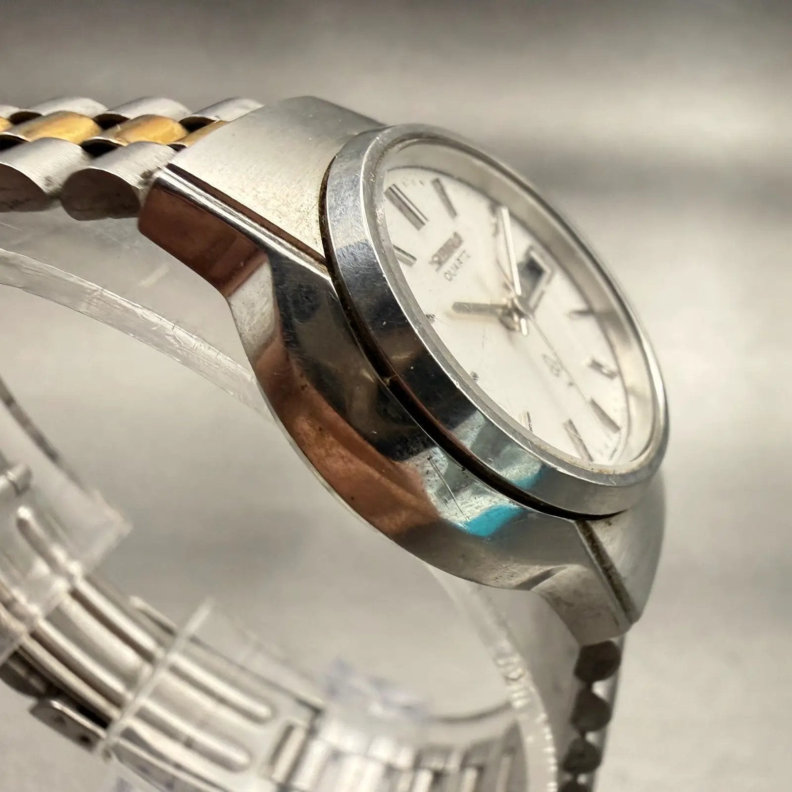 Seiko Watch Women 25mm Silver Dial Silver Tone Daydate Round 4326-0050 New Batt3