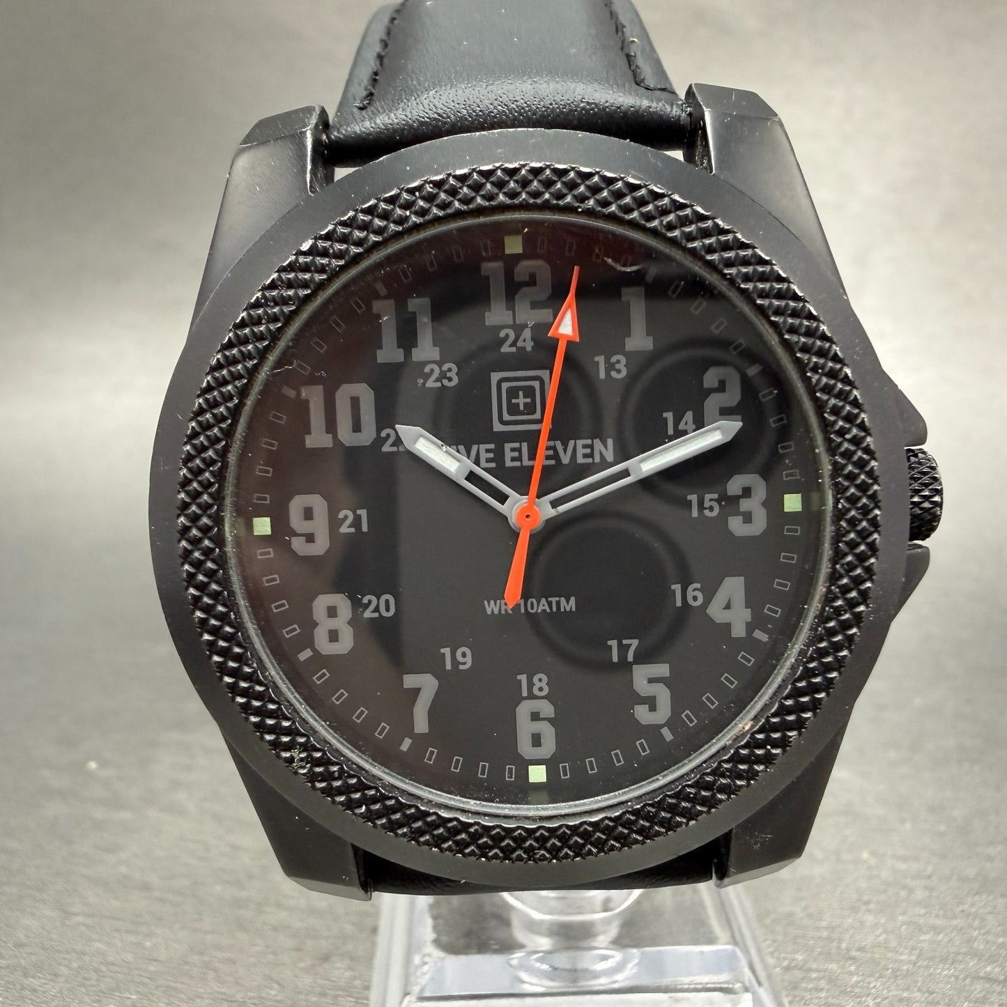 5.11 Tactical Pathfinder Watch Men 43mm Black Dial Black Tone Round New battery0