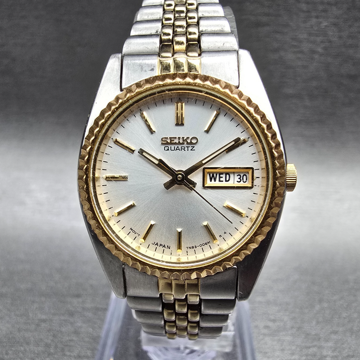Seiko Watch Women 24mm Silver Dial Two Tone Daydate Round 7N83-0041 New Batt JP50