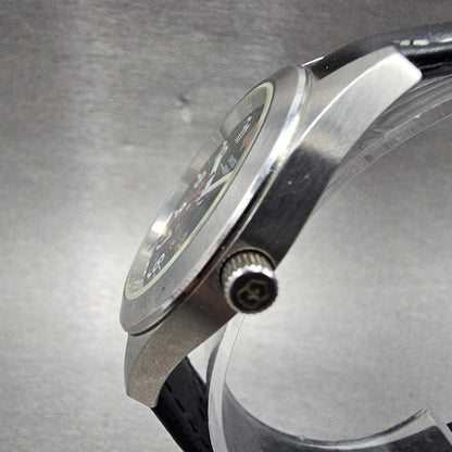 Victorinox Swiss Army Garrison Watch Women 34mm Black Dial Steel Date New Batt P2