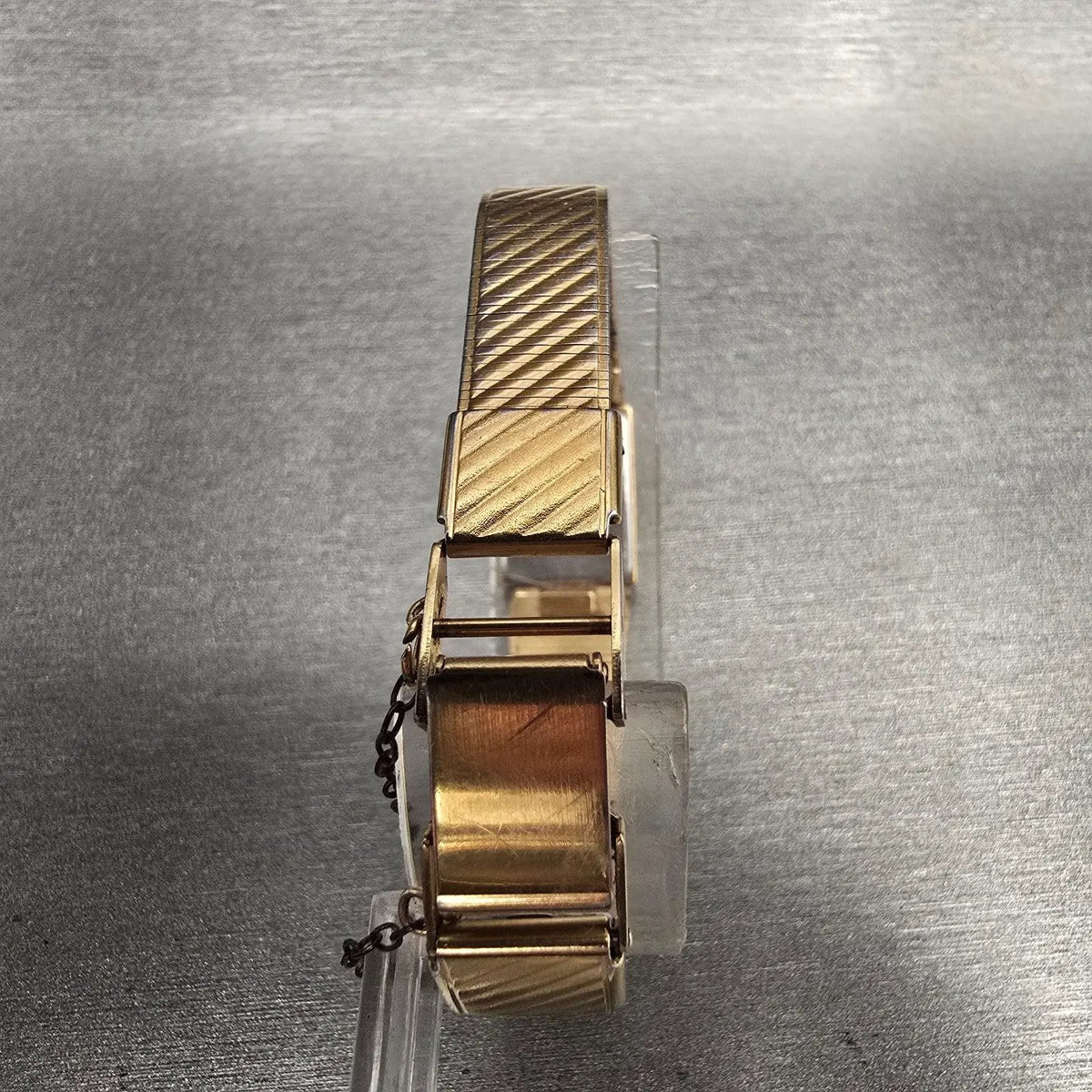 Seiko Watch Women 13mm Gold Dial Gold Tone Rectangle 1E20-5109 New Battery VTG7