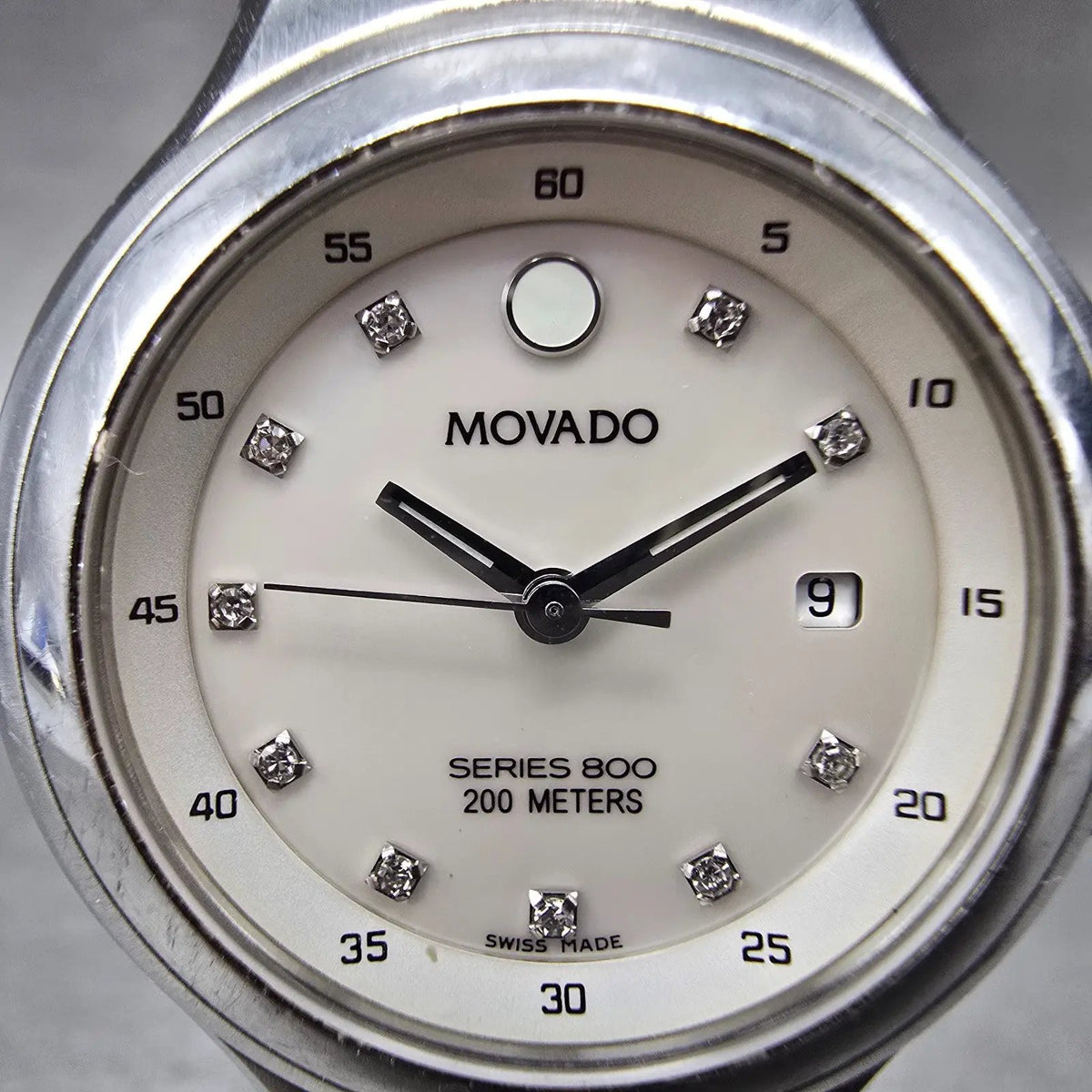 Movado Series 800 Watch Women 29mm MOP Dial Steel Date Diamonds New battery1