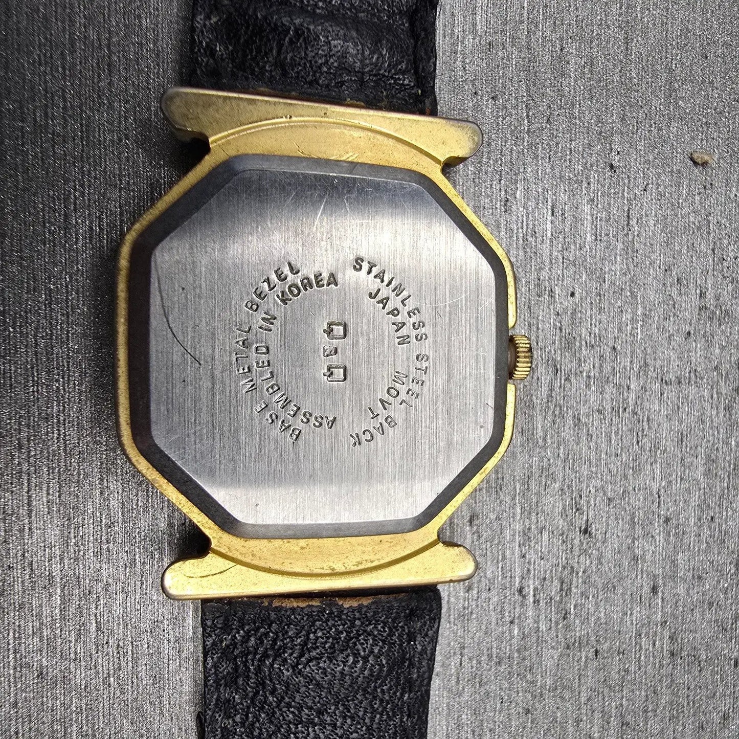 Citizen Q&Q Watch Women 28mm White Dial Gold Tone Octagon New Battery Vintage10