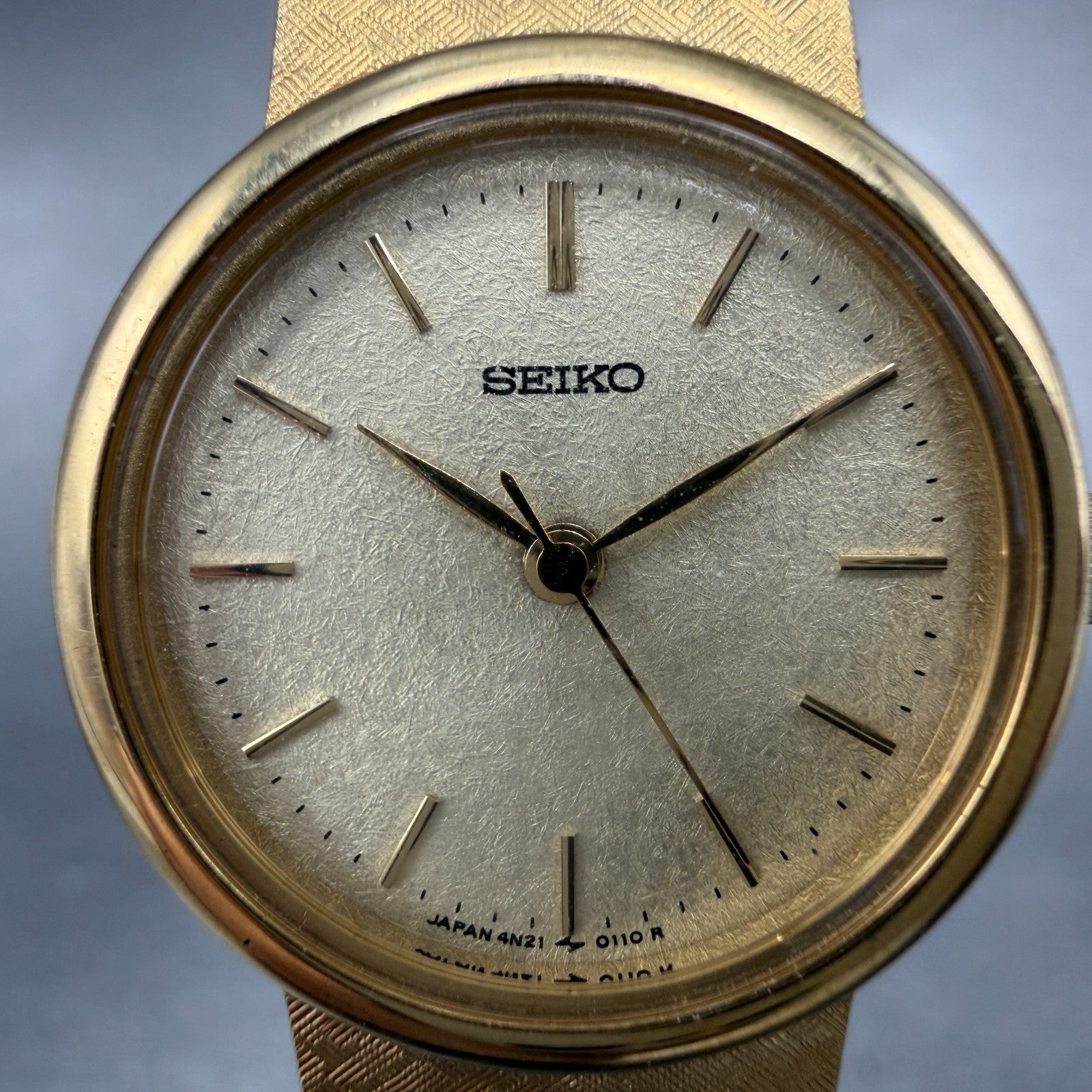 Seiko Watch Women 22mm Champagne Dial Gold Tone Round 4N21-0072 New Battery1