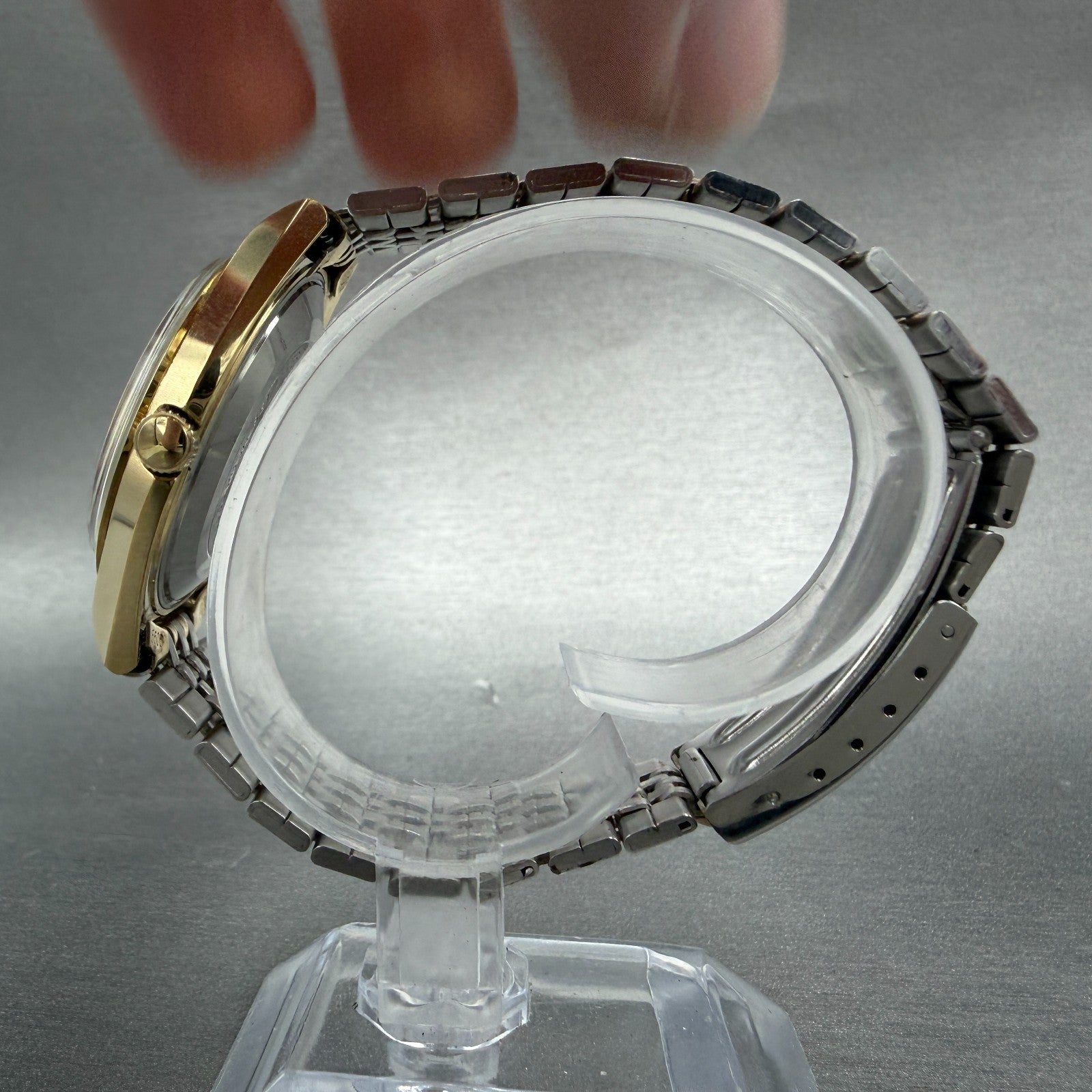 Seiko Lord Matic Watch Men 36mm Silver Dial Gold Tone Daydate 5606-7010 Runs6
