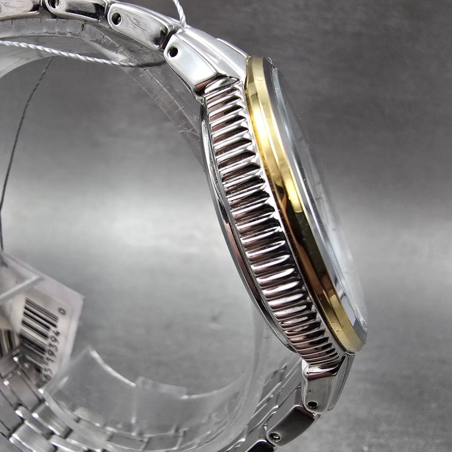 Seiko Solar Watch Men 40mm Silver Dial Two Tone Date Round V157-0CY0 Runs3
