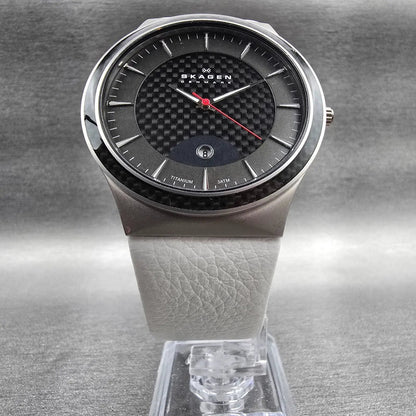 Skagen Watch Men 42mm Gray Dial Titanium Date Round 234XXLTW New Battery5