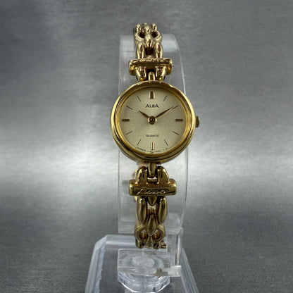 Seiko Alba Watch Women 18mm Champagne Dial Gold Tone Round Y1500800 New Battery5