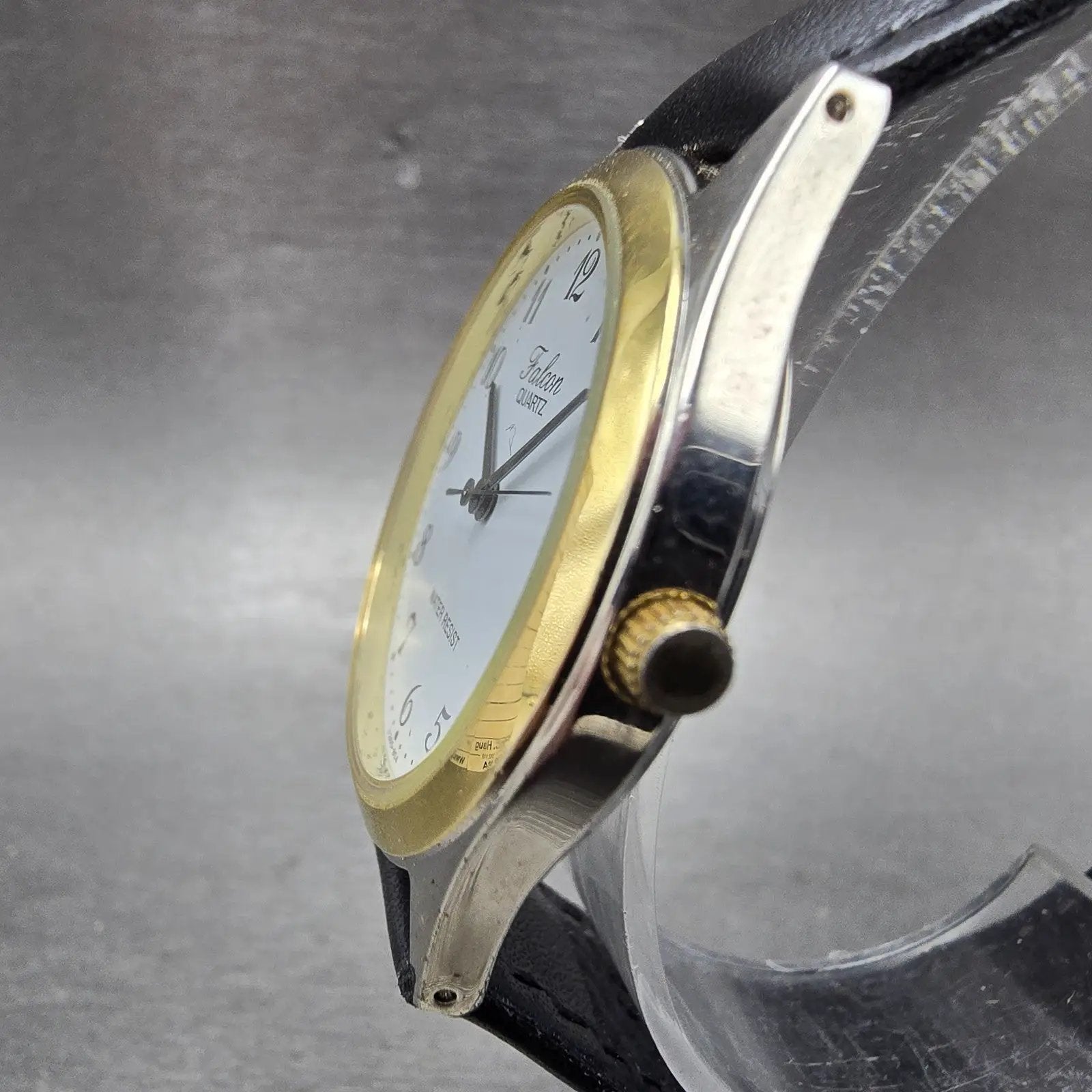 Citizen Q&Q Falcon Watch Men 34mm White Dial Two Tone Round Leather New Battery2
