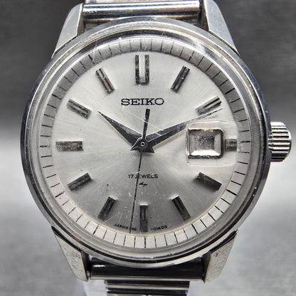 Seiko Watch Women 27mm Silver Dial Silver Tone Date Round 2118-0230 Manual Wind1