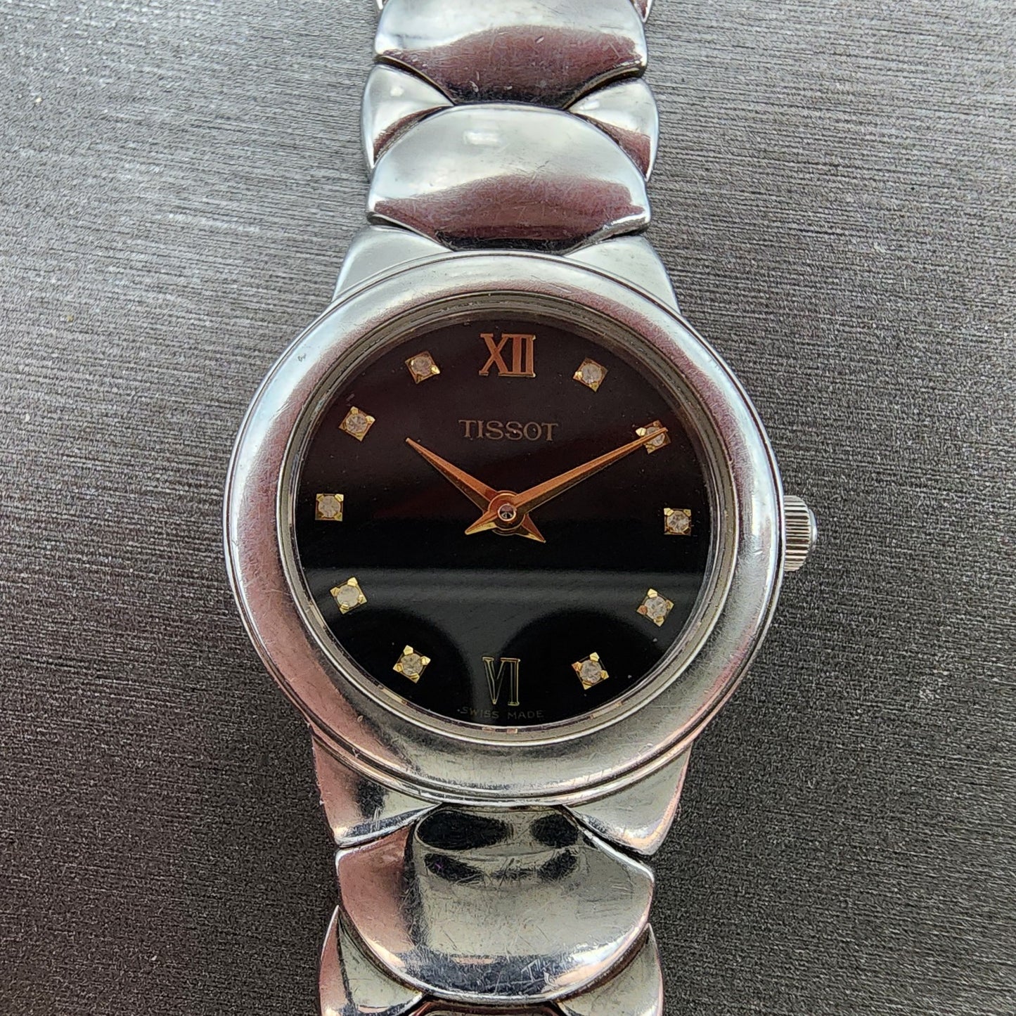Tissot Watch Women 25mm Black Dial Steel Round BROKEN BAND New battery1