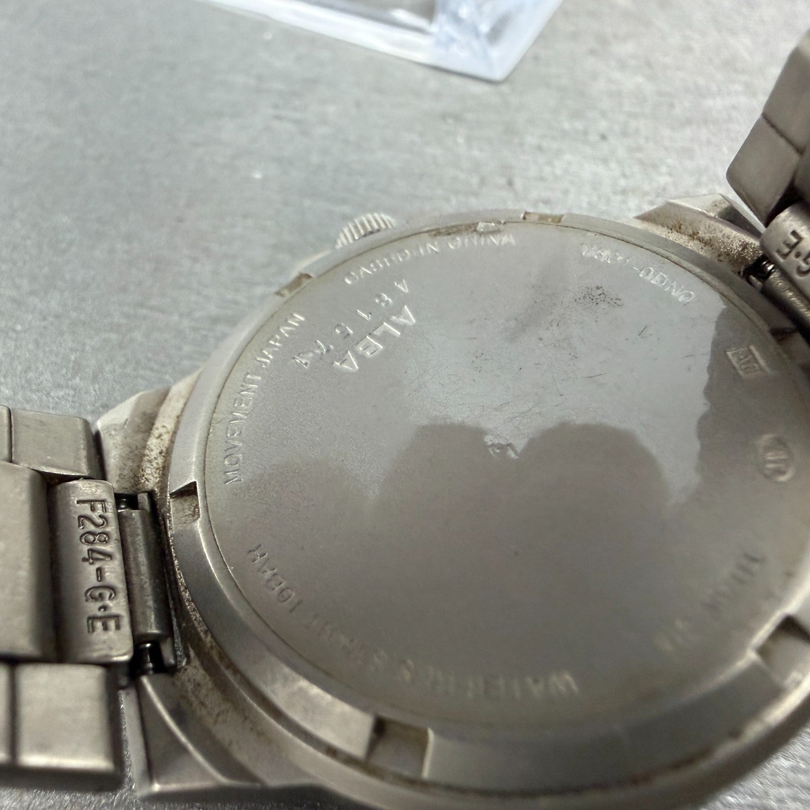 Seiko Alba Watch Men 35mm White Dial Titanium Round V501-0DN0 New Battery VTG9