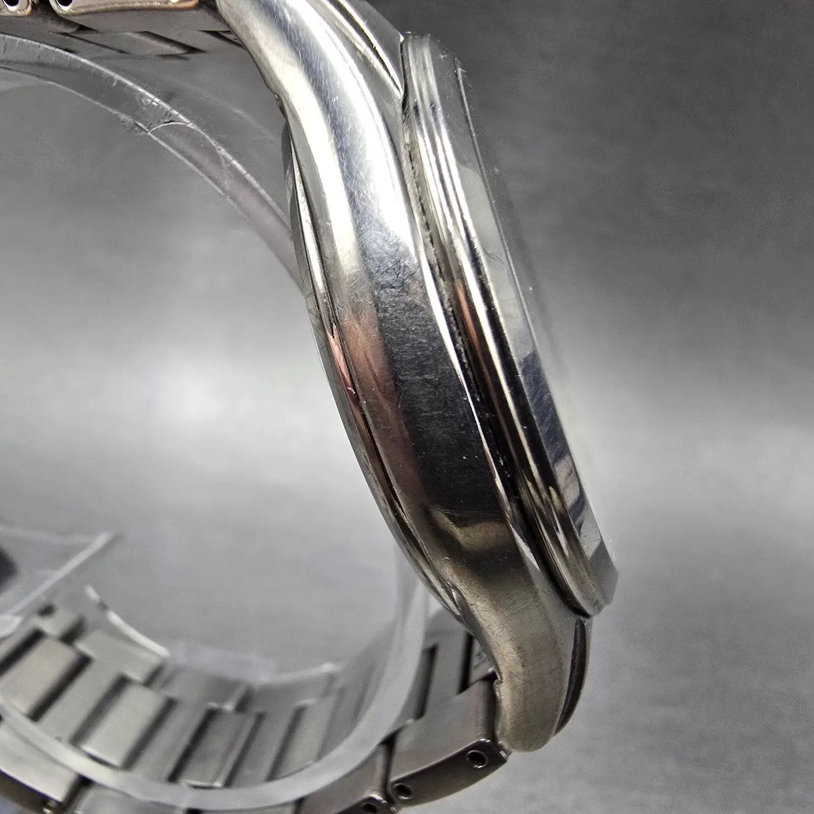 Seiko Atomic Solar Watch Men 39mm White Dial Titanium Date 7B42-0AN0 PARTS GYVJ4
