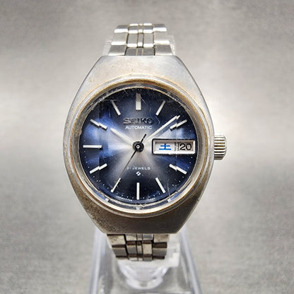 Seiko Automatic Watch Women 24mm Blue Dial Silver Tone Daydate 2706-0200 Runs