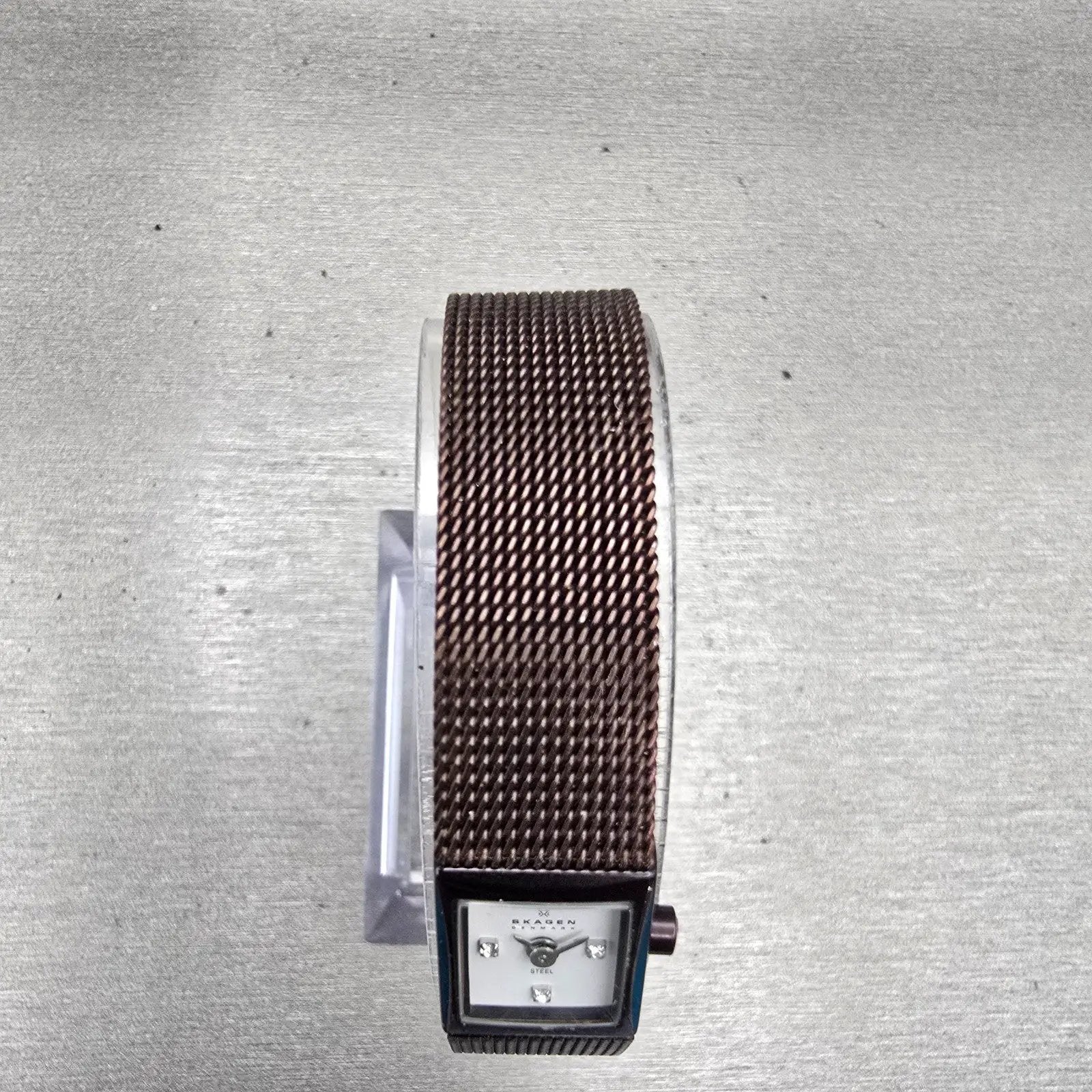 Skagen Denmark Watch Women 12mm White Dial Brown Tone Rectangle 382SSBRD New Bat4