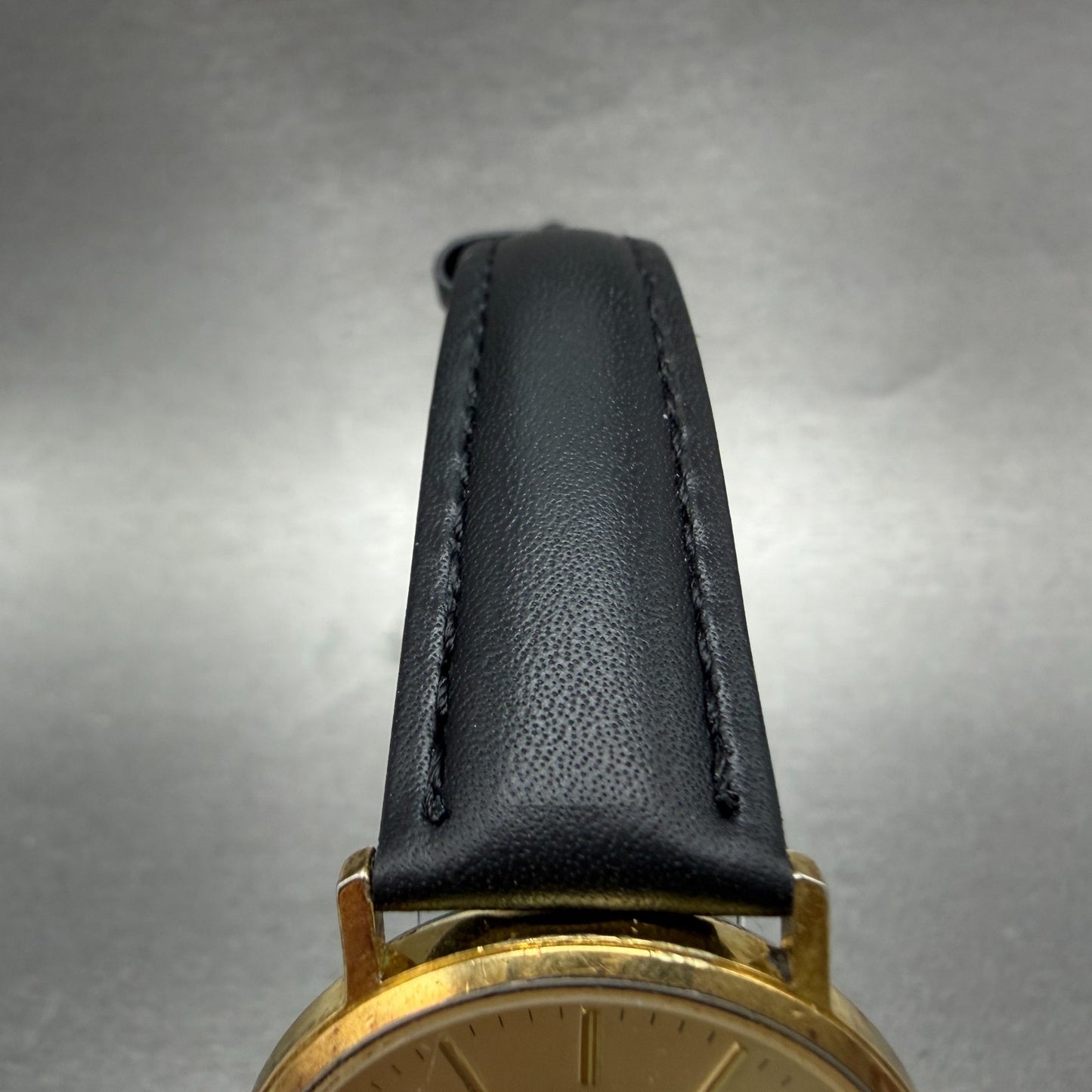 Bulova Chevrolet Watch Unisex 31mm Gold Dial Gold Tone Round 92P19 New Battery4