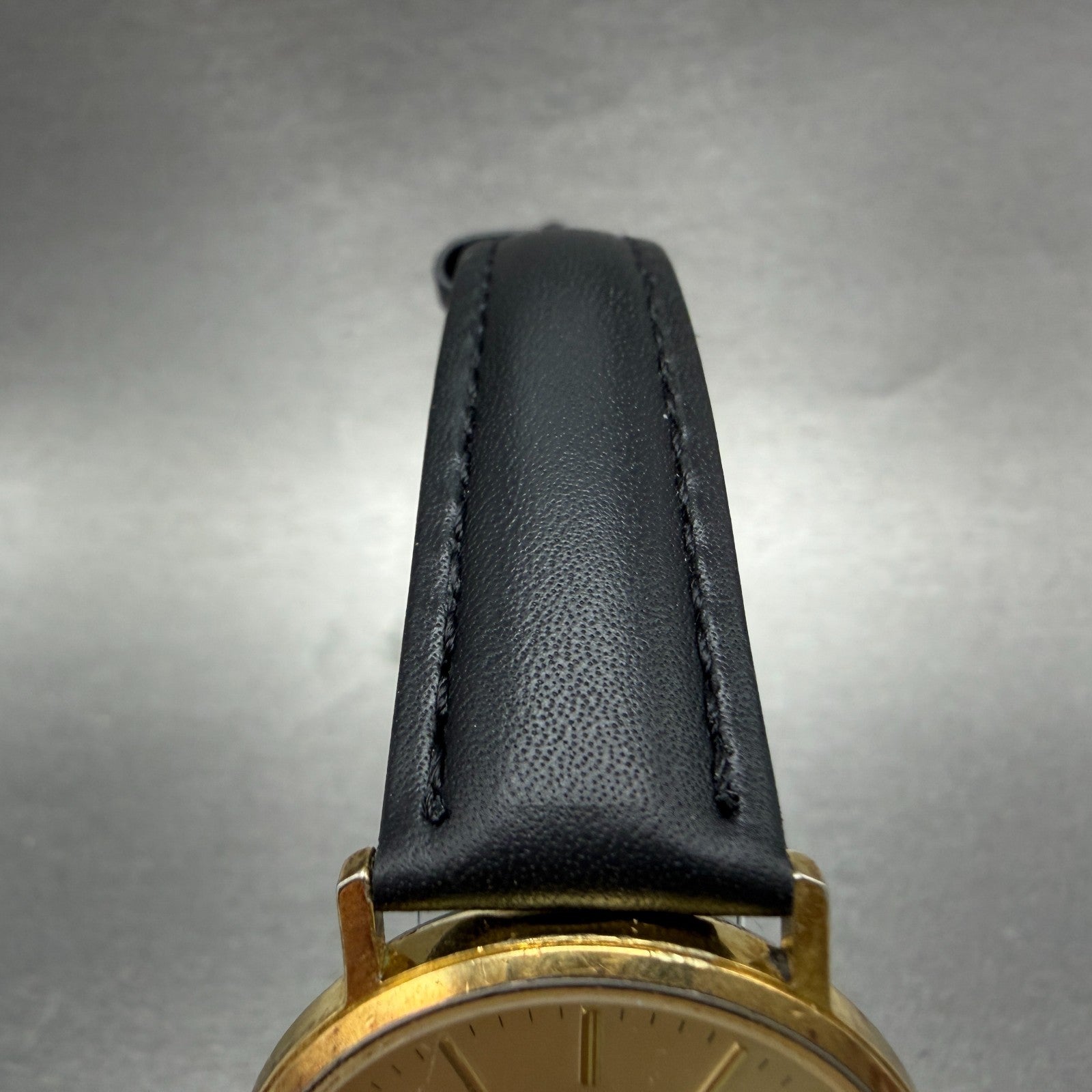 Bulova Chevrolet Watch Unisex 31mm Gold Dial Gold Tone Round 92P19 New Battery4