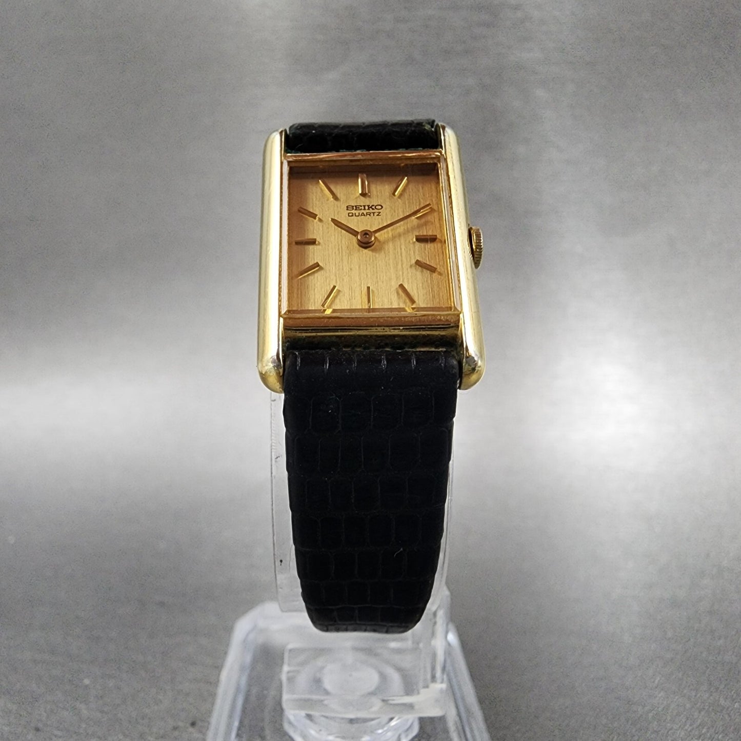 Seiko Tank Watch Women 18mm Gold Dial Gold Tone Rectangle 14005039 New Battery5