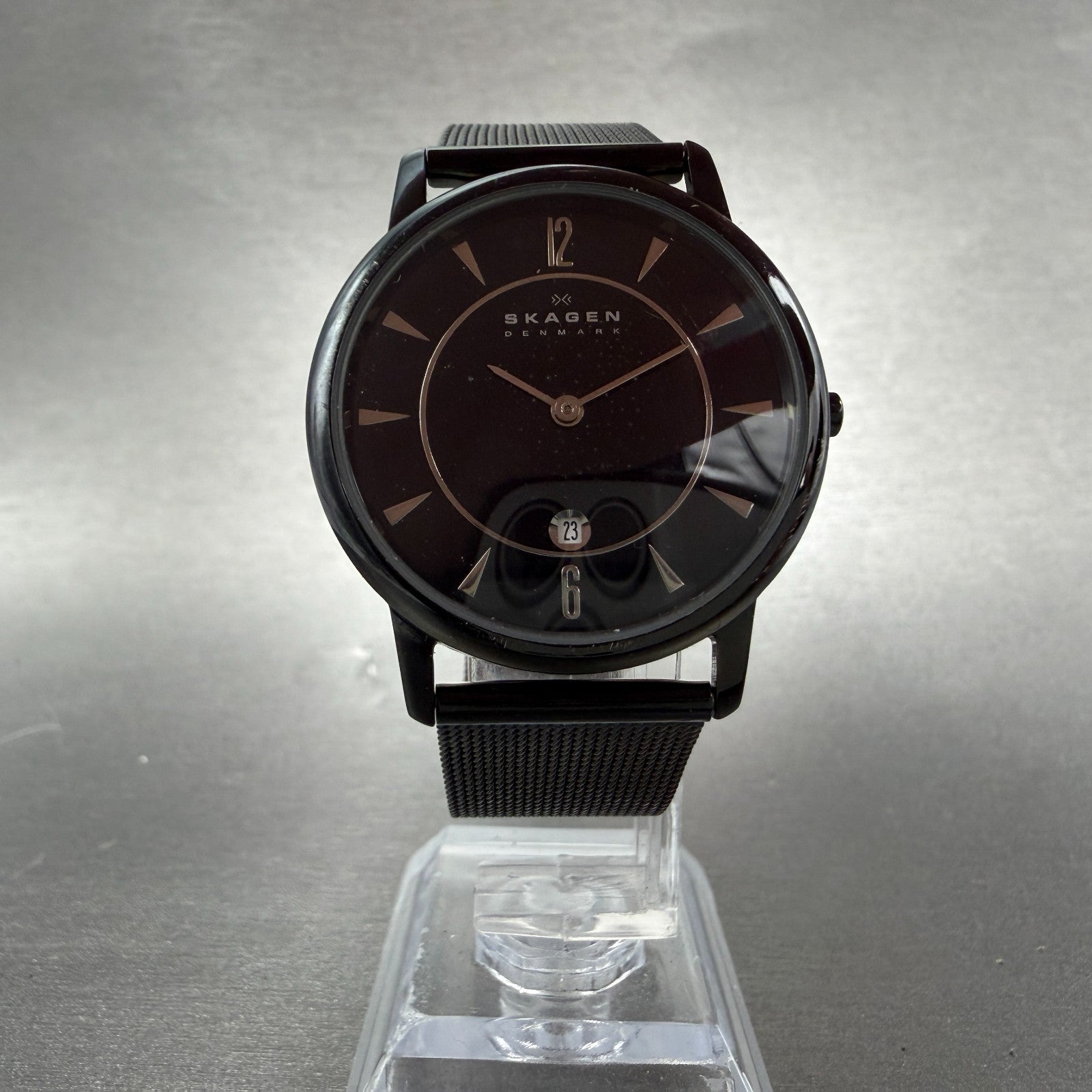 Skagen Watch Unisex 34mm Black Dial Black Tone Date Round 170LTMB1 New Battery5