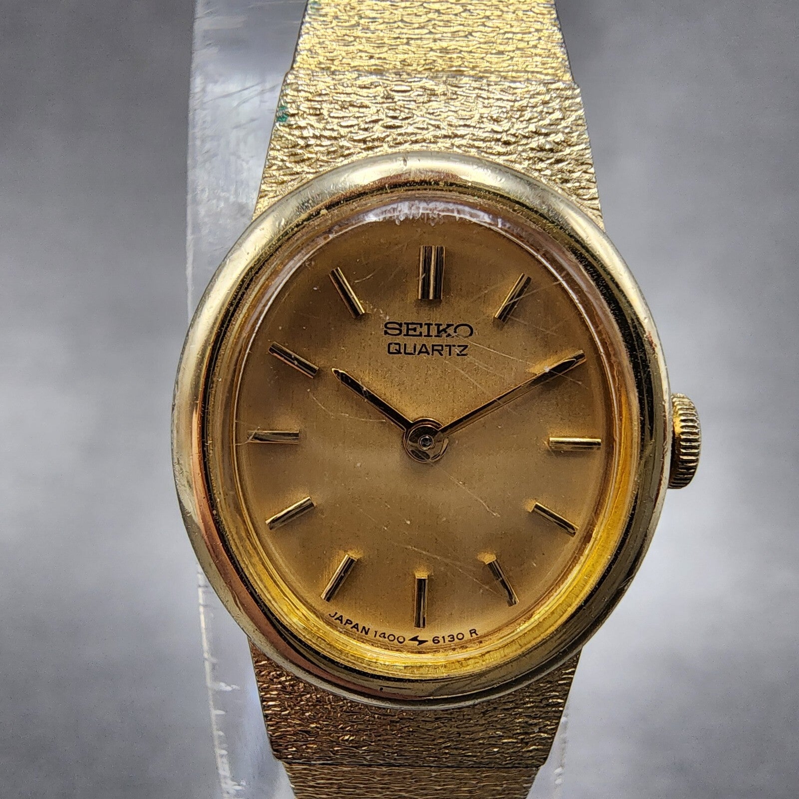Seiko Watch Women 17mm Gold Dial Gold Tone Oval 14008339 New Battery2