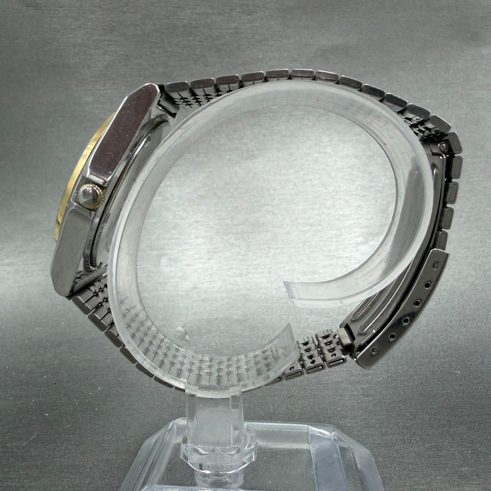 Seiko Alba Watch Men 35mm Champagne Dial Two Tone Daydate V743-8A10 New Battery26