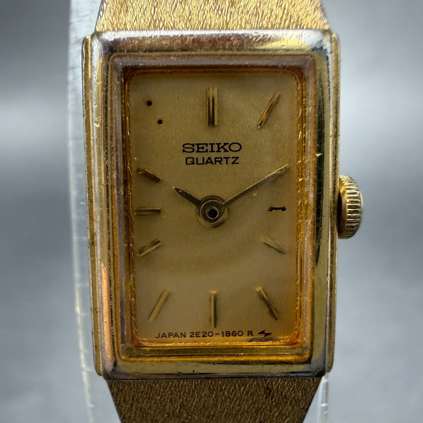 Seiko Tank Watch Women 12mm Champagne Dial Gold Tone 2e20-6479 New Battery VTG1