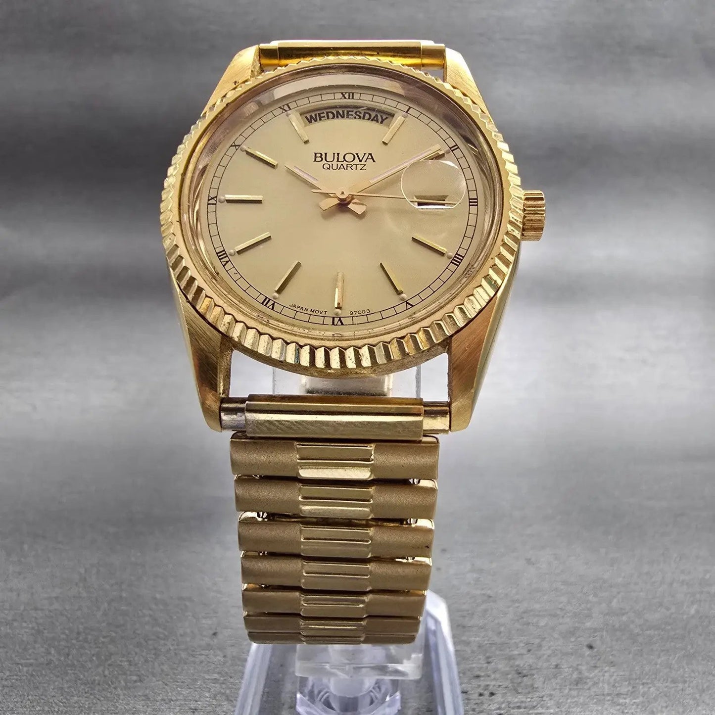 Bulova President Watch Men 36mm Gold Dial Gold Tone Daydate Round 97C03 New Batt5