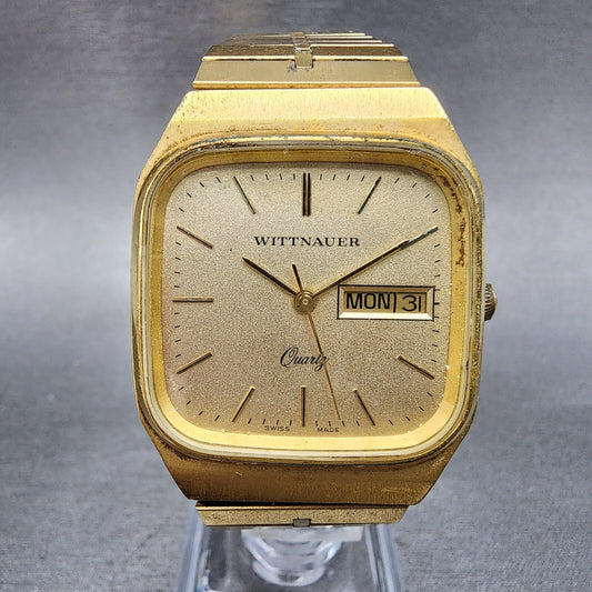 Wittnauer Watch Men 30mm Gold Dial Gold Tone Rectangle Daydate  PARTS0