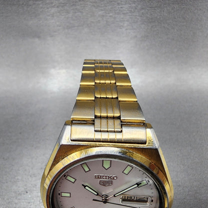 Seiko 5 Automatic Watch Men 38mm White Dial Gold Tone Daydate Round Runs