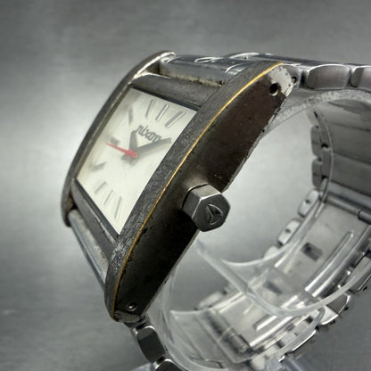 Nixon In charage Watch Women White 30mm Dial Silver Tone Rectangle New Battery2