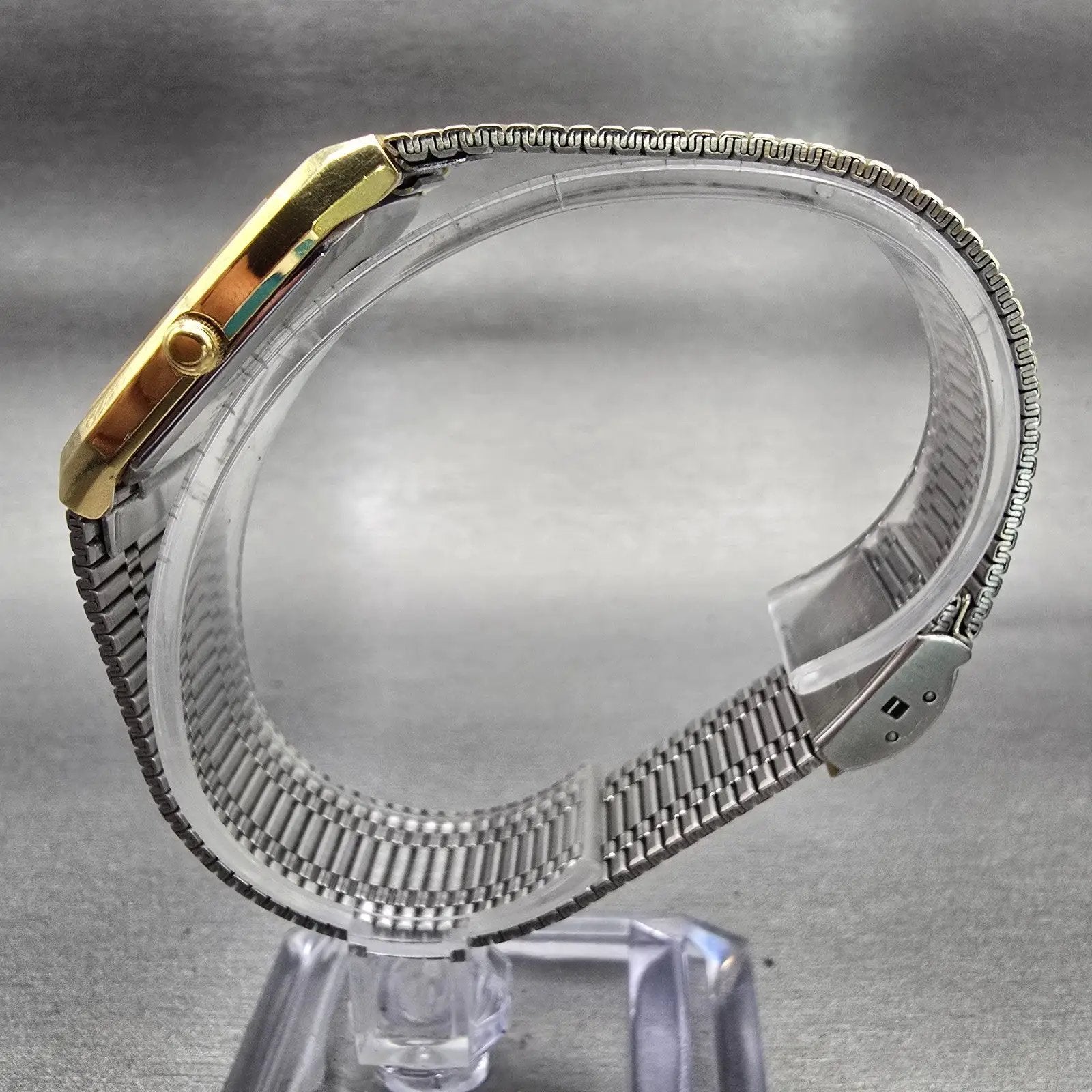 Seiko Watch Men 26mm Gold Dial Gold Tone Rectangle 6530-5080 New Battery Vintage6