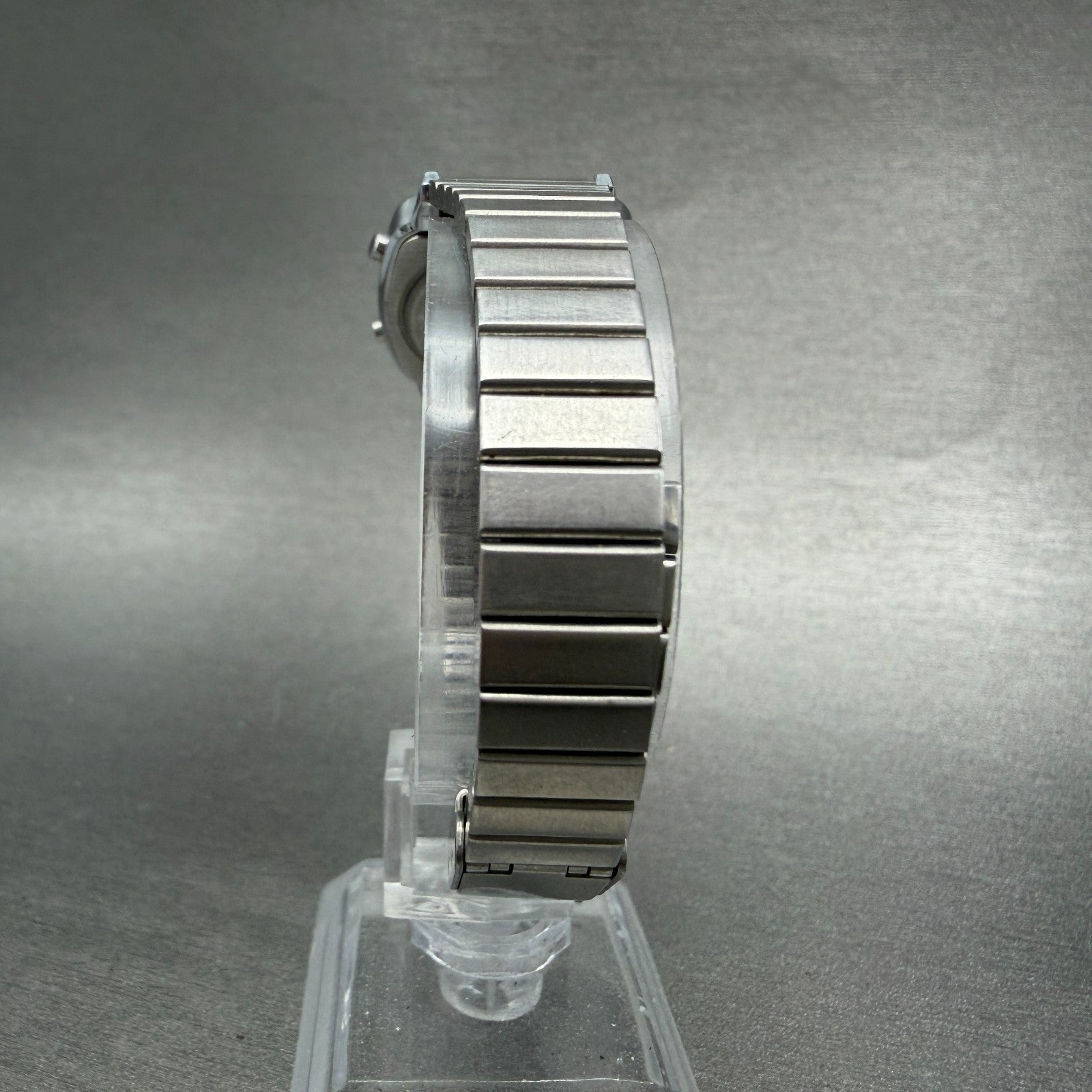 Casio Digital Watch Women 25mm Silver Alarm Chrono Daydate LA670W New Battery7