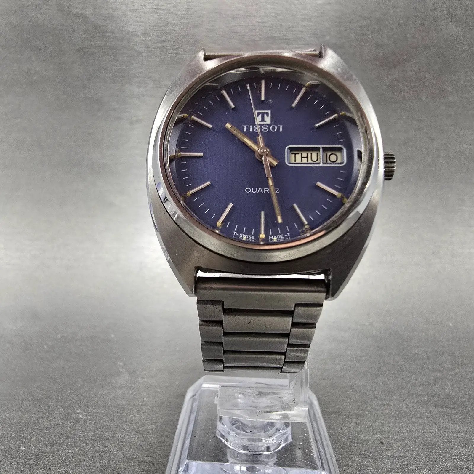 Tissot Watch Men 34mm Blue Dial Silver Tone Daydate Round Vintage Quartz PARTS6