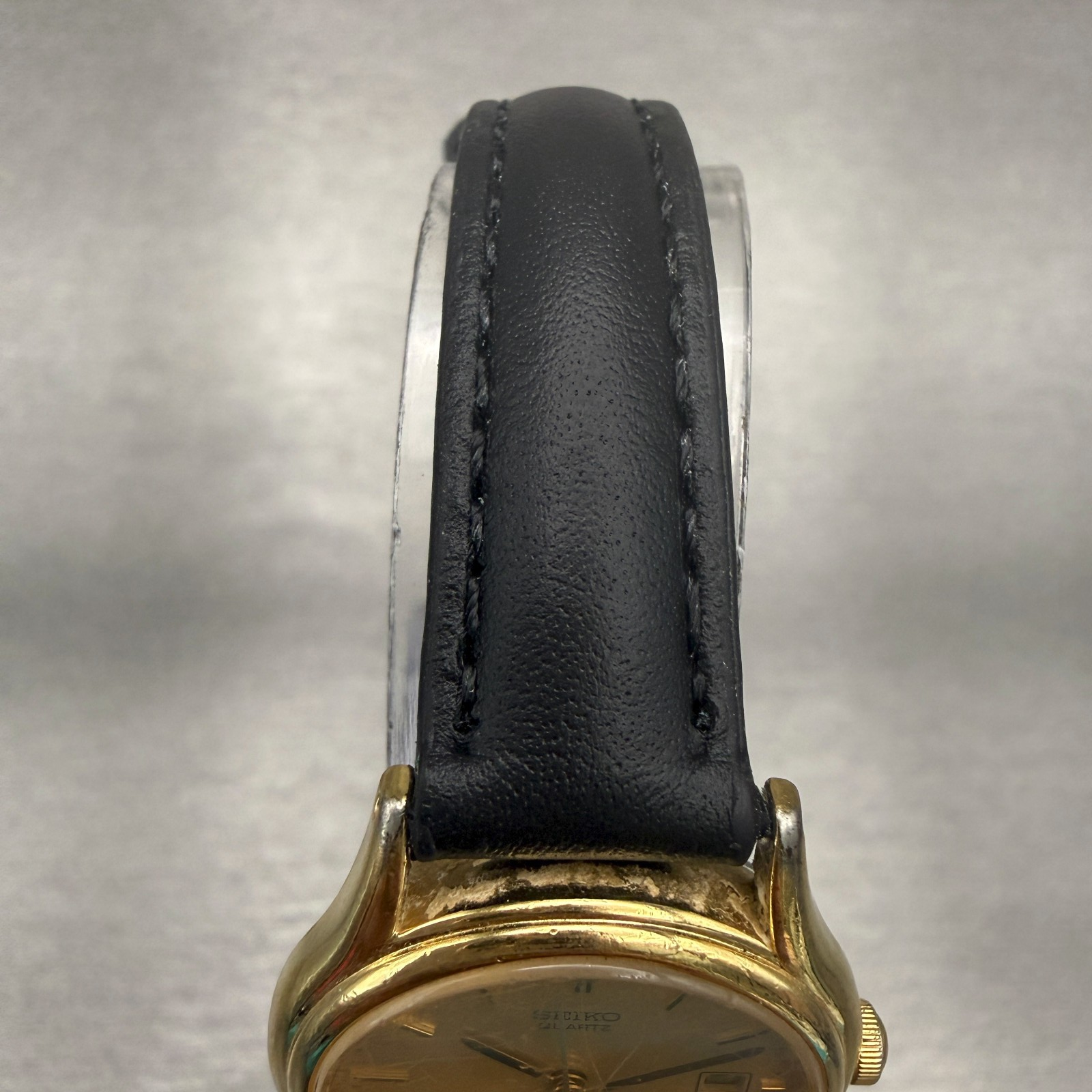 Seiko Watch Women 25mm Gold Dial Gold Tone Date Round 7N82-0101 New Battery4