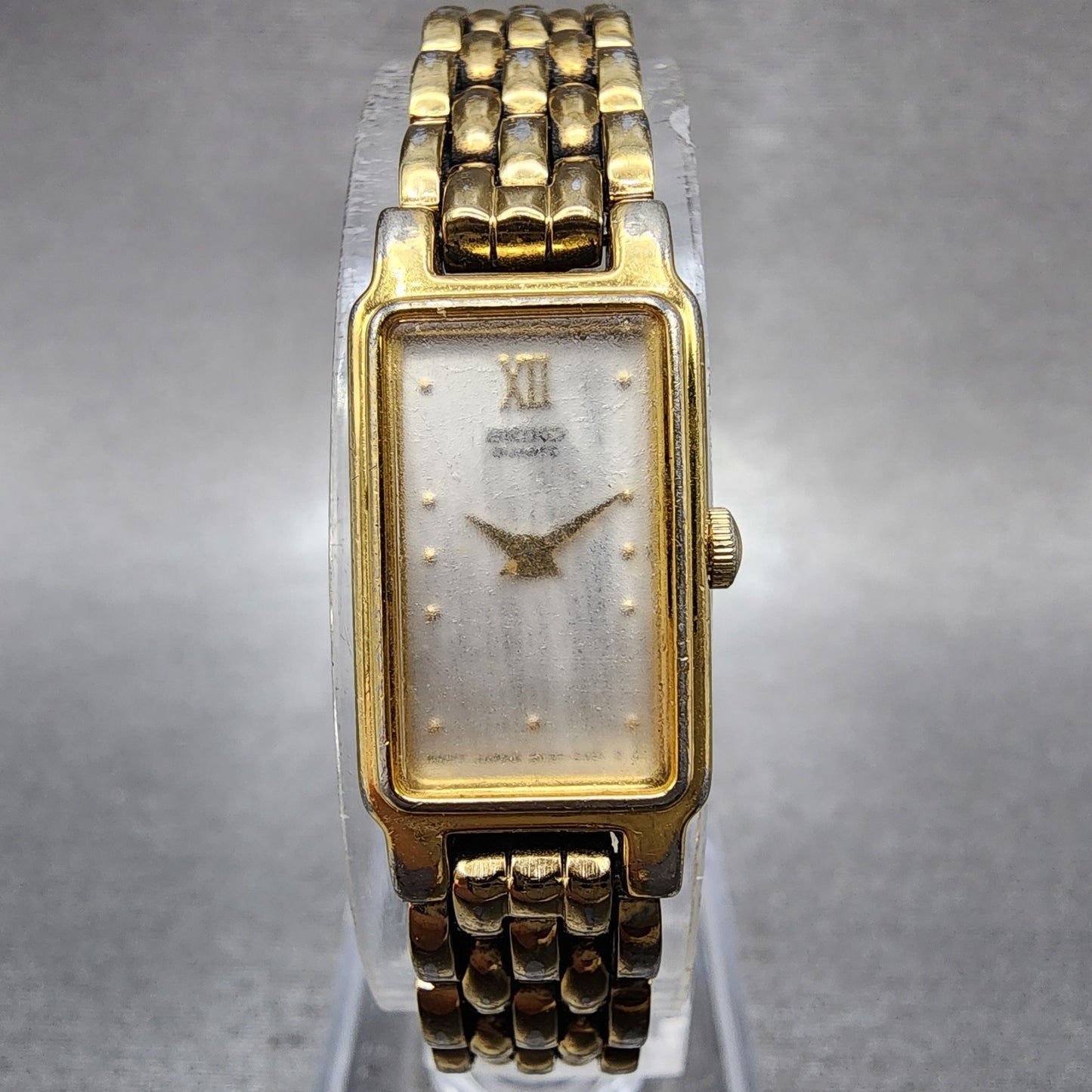 Seiko Tank Watch Women 13mm Silver Tone Gold Tone Rectangle 2e206859 NewBattery0