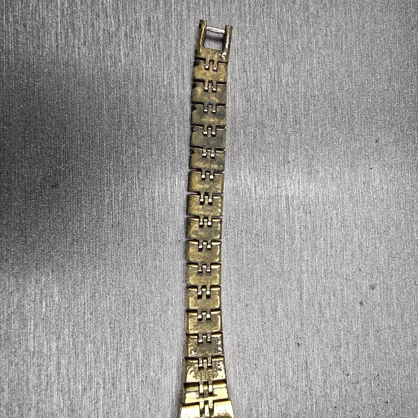 Seiko Watch Women 12mm Gold Dial Gold Tone Rectangle 2E20-5550 New Battery VTG10