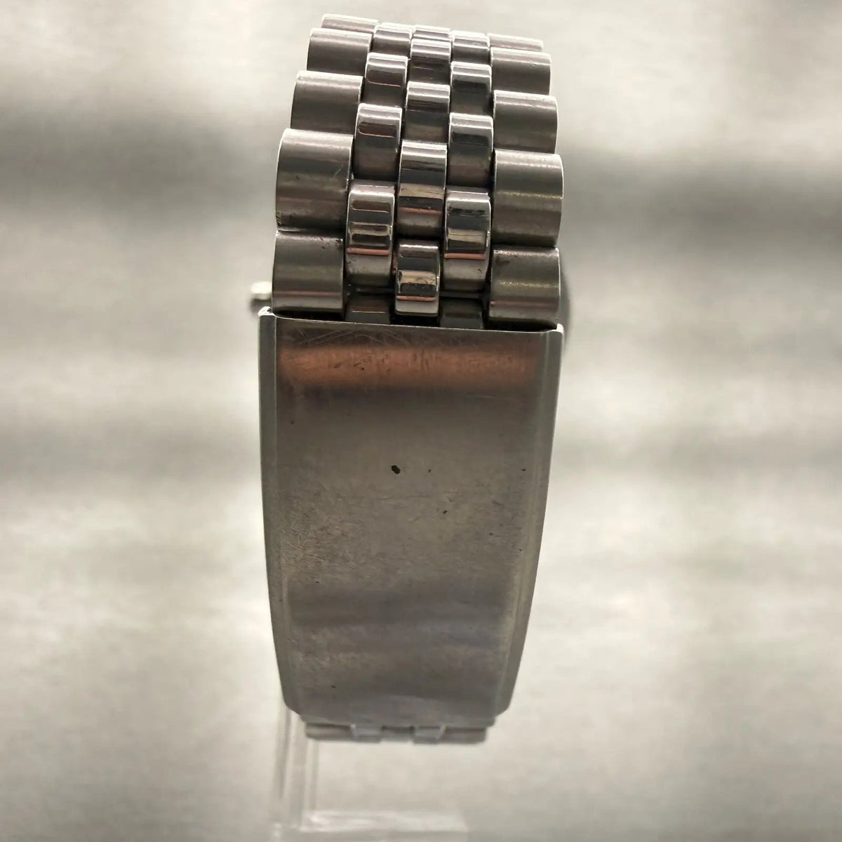 48302313