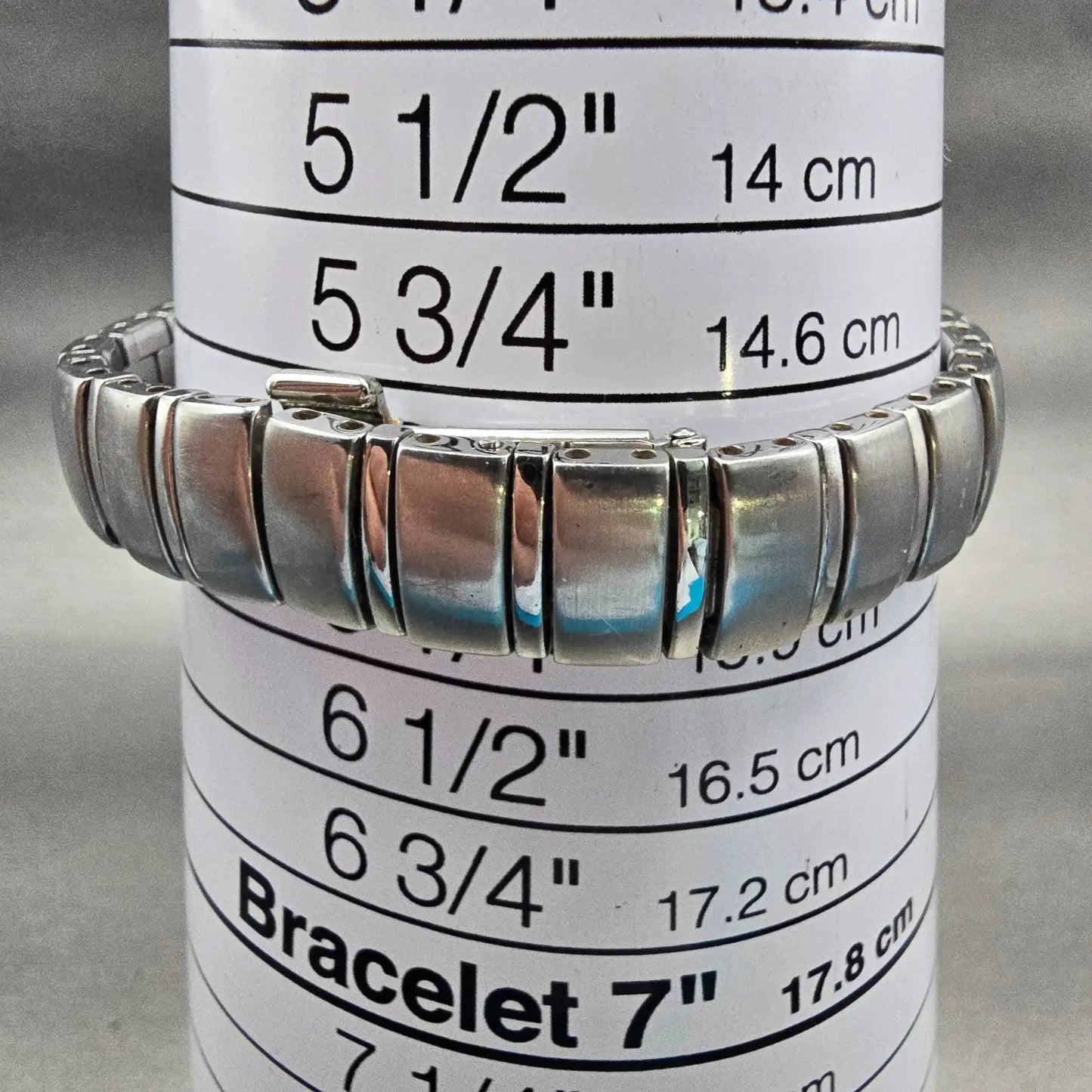 Seiko Watch Women 16mm Silver Dial Silver Tone Gemmed 1F20-0AB0 New Battery VTG9