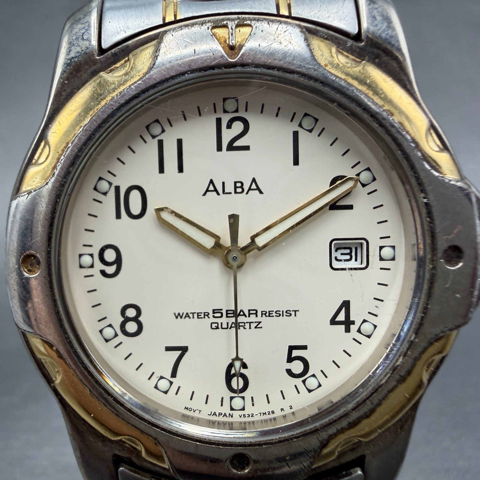 Seiko ALBA Watch Men 38mm Cream Dial Two Tone Date Round V532-7G60 New Battery1