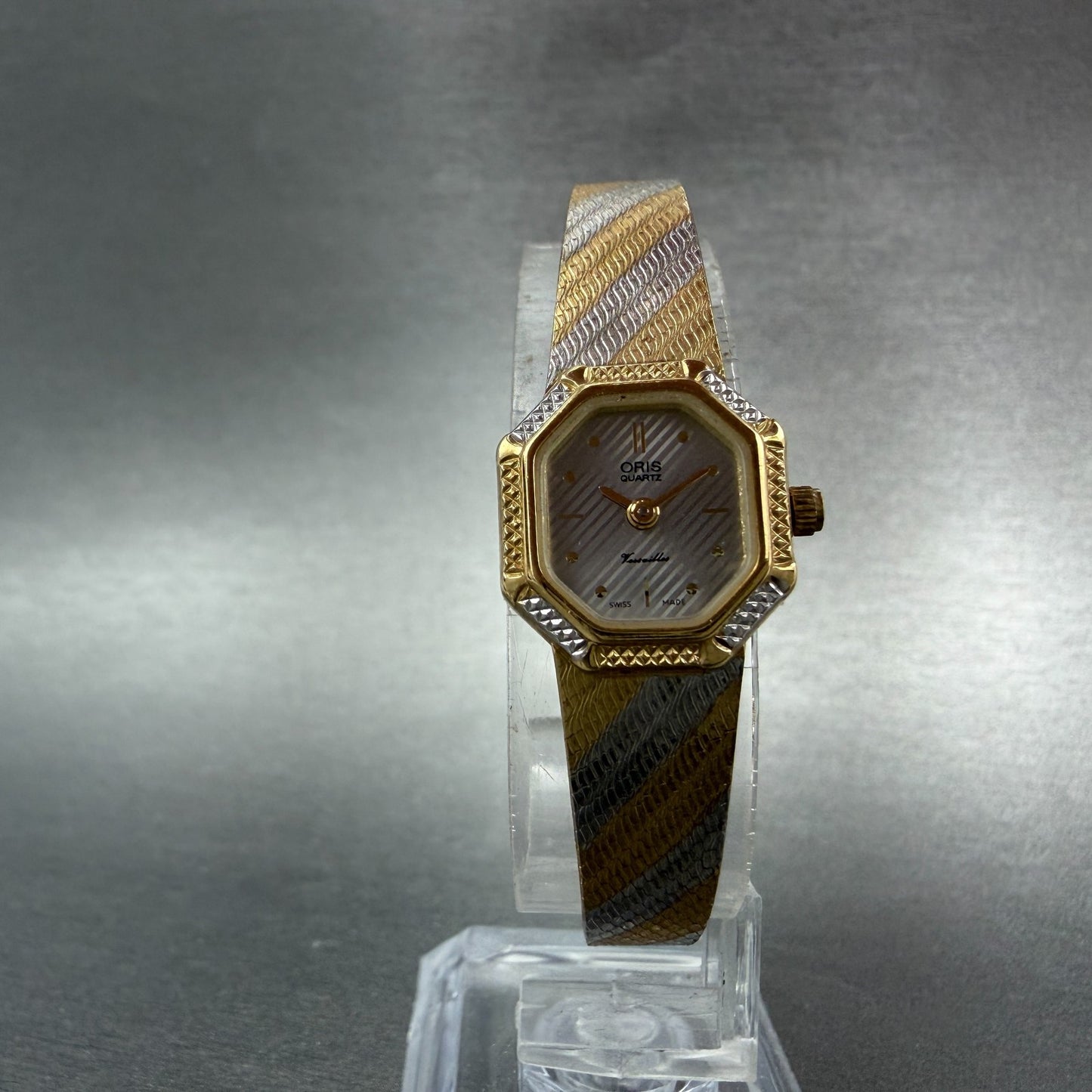 Oris Versailles Watch Women 17mm Silver Dial Two Tone Octagon 7138 New Battery6