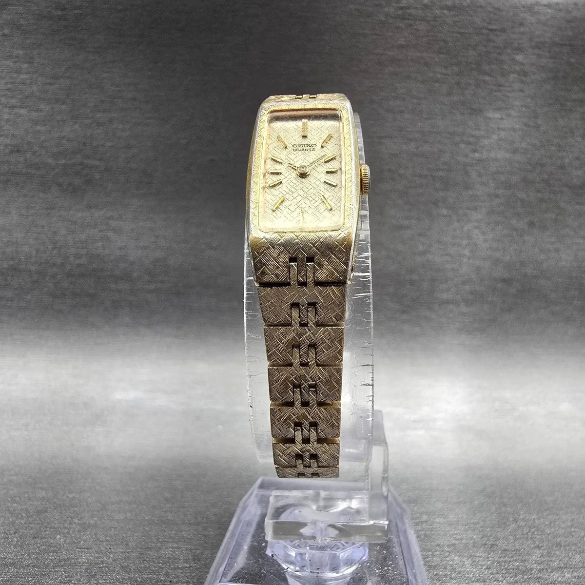 Seiko Watch Women 13mm Champagne Dial Gold Tone Rectangle 1320-5229 New Battery5