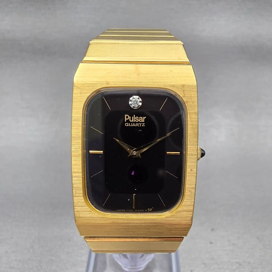 Pulsar Tank Watch Men 24mm Black Dial Gold Tone Rectangle Y100-4049 New Battery0