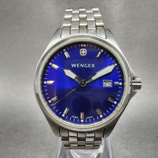 Wenger Watch Women 30mm Blue Dial Silver Tone Date Round 7279X New Battery0