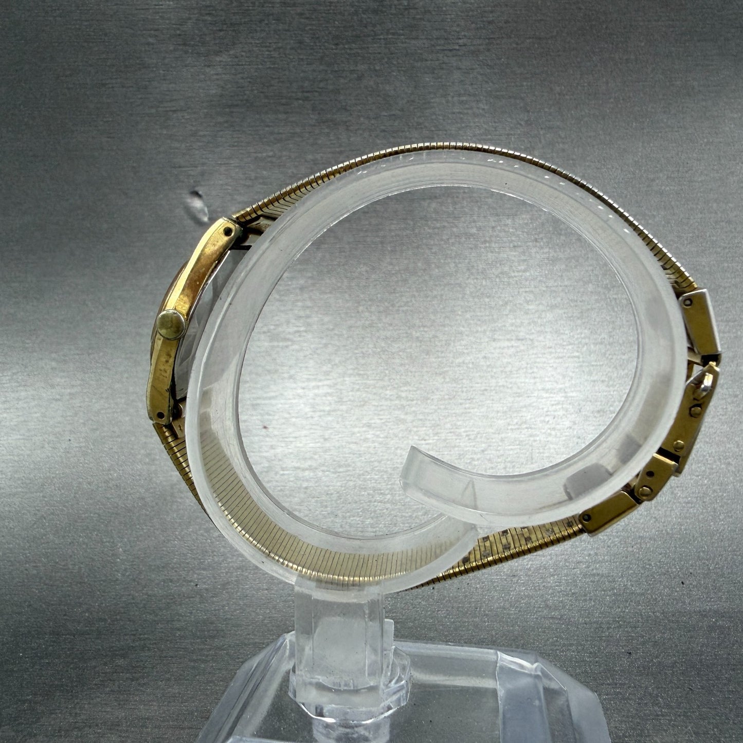 Seiko Watch Women 20mm Gold Dial Gold Tone Round 1400-0039 New Battery Vintage H6