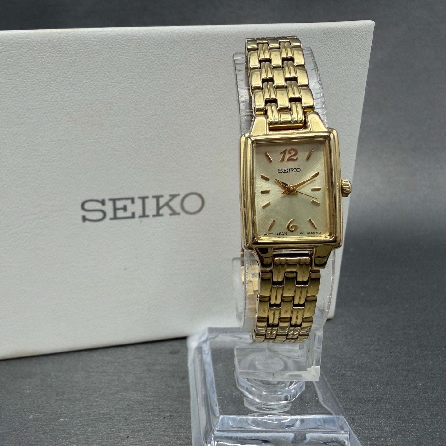 Seiko Tank Watch Women 16mm Champagne Dial Gold Tone 1N01-0FH0 New Battery NMZ0