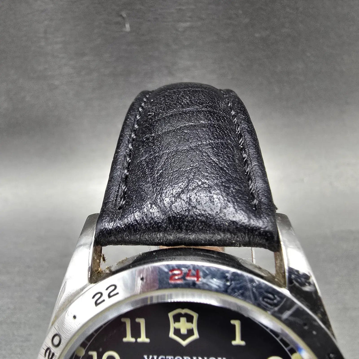 Victorinox Swiss Army Infantry GMT Watch Men 39mm Black Dial Steel Date New Batt4