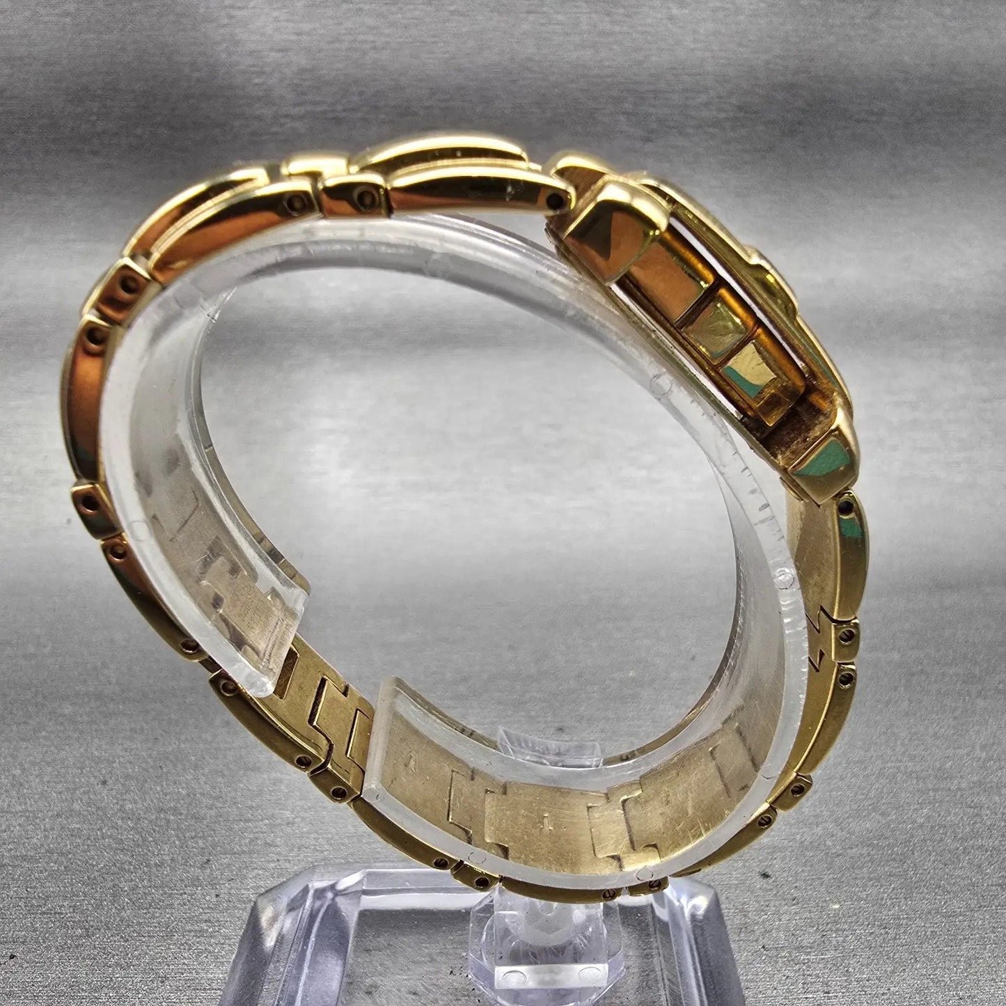 Citizen Elegance Hide Away Watch Women 16mm Black Dial Gold Tone New Battery VTG9