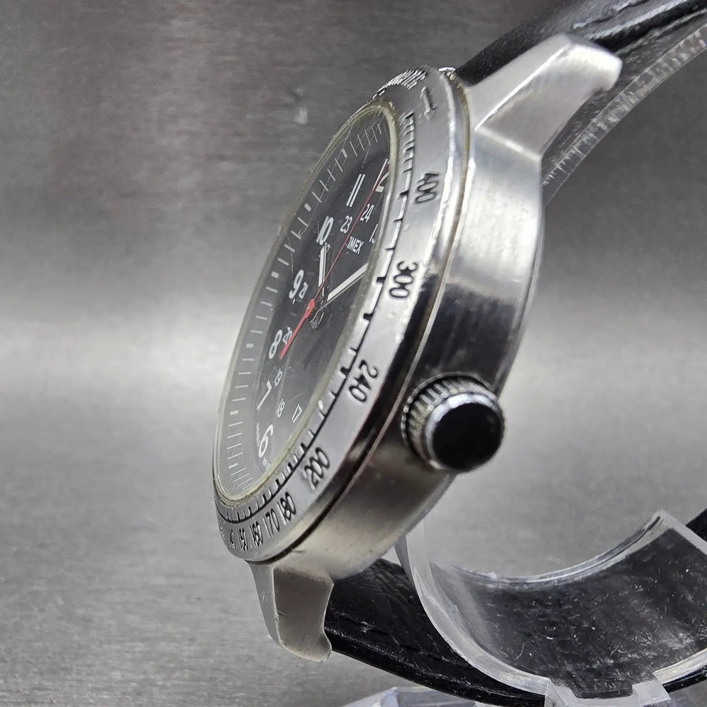 Timex Weekender Watch Men 40mm Black Dial Silver Tone Date T2N639 New Battery2