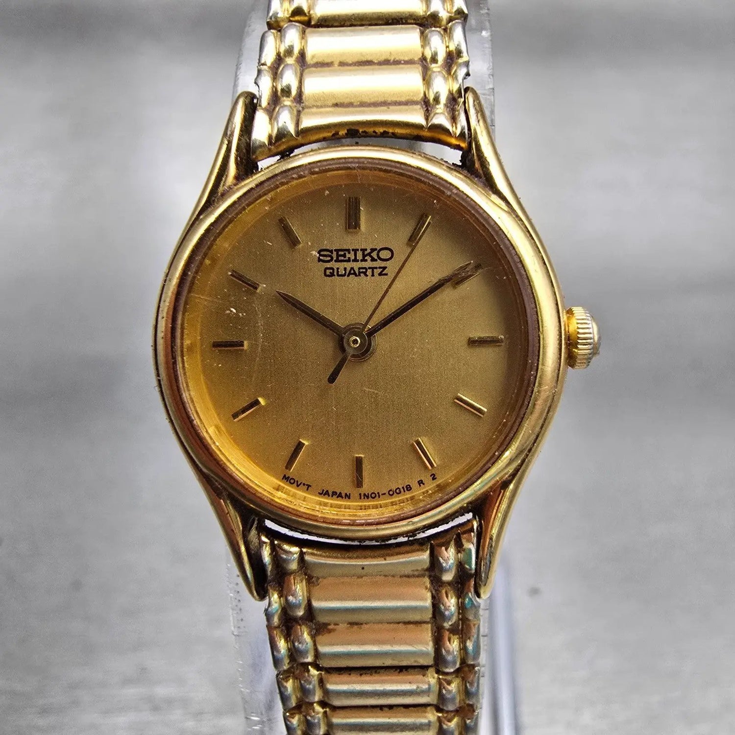 Seiko Watch Women 20mm Gold Dial Gold Tone Round 1N01-0E19 New Battery Vintage F0