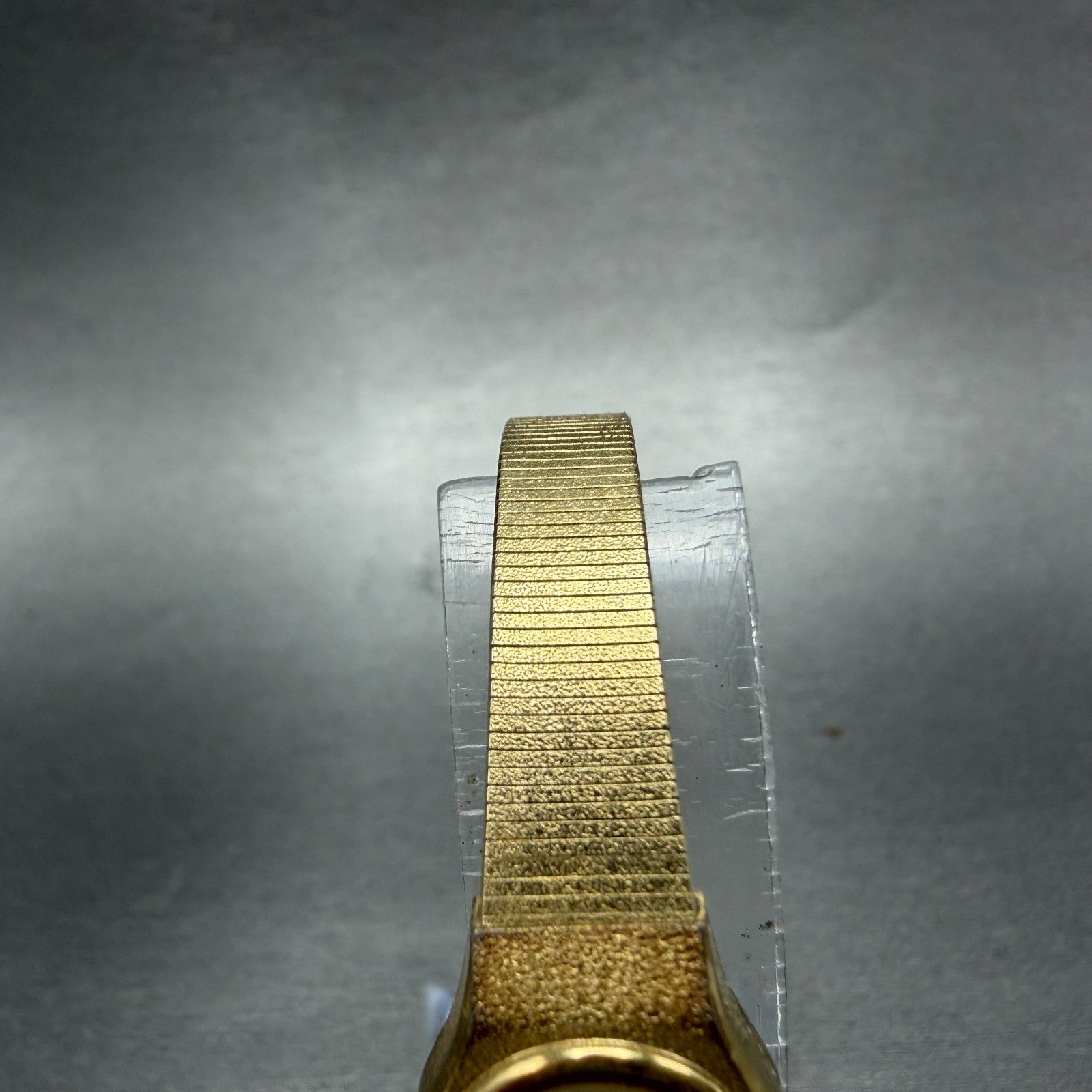Seiko Alba Watch Women 16mm Silver Dial Gold Tone Oval V233-6150 New Battery4